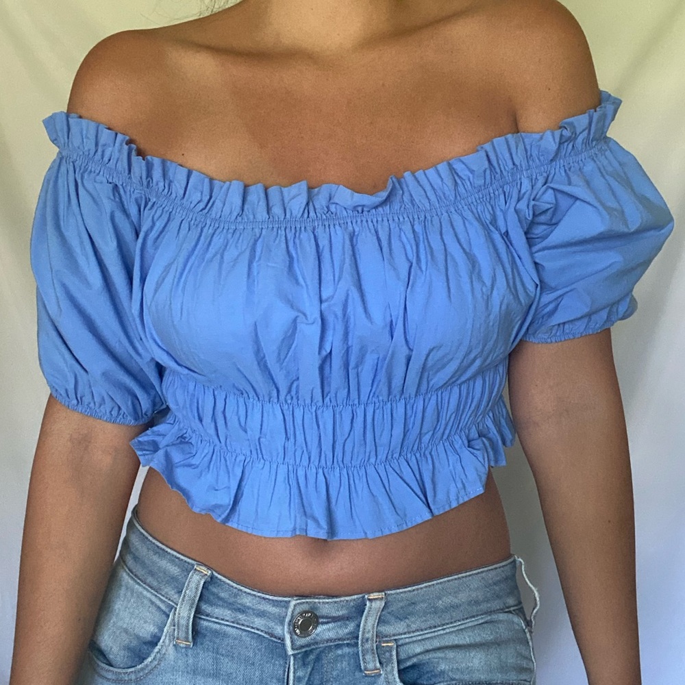 Zara blue off shoulder crop top 💙